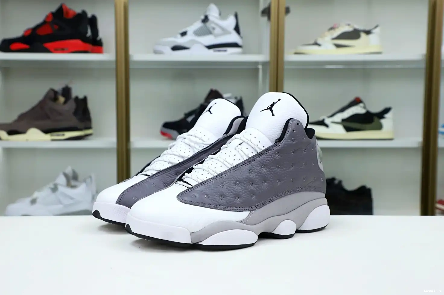 AIR JORDAN GREY' Kimikick RETRO -414571-016 13 'ATMOSPHERE 0520
